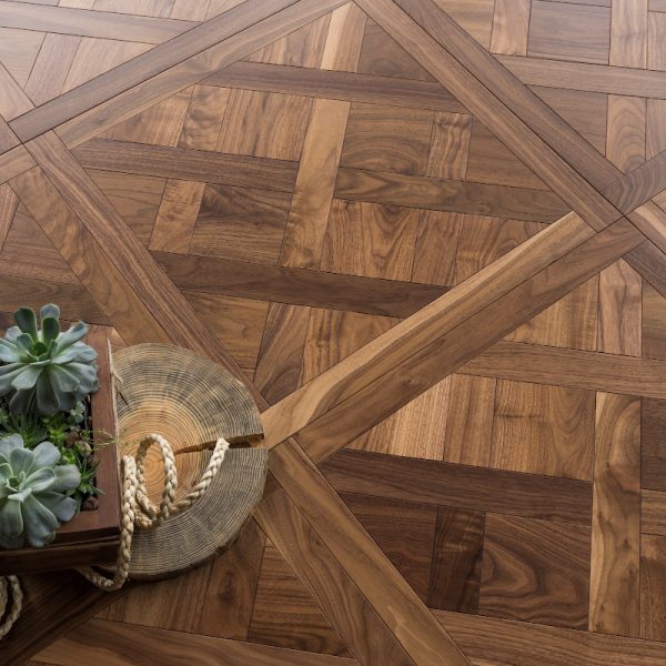 Versailles_American-Walnut_Traditional_h